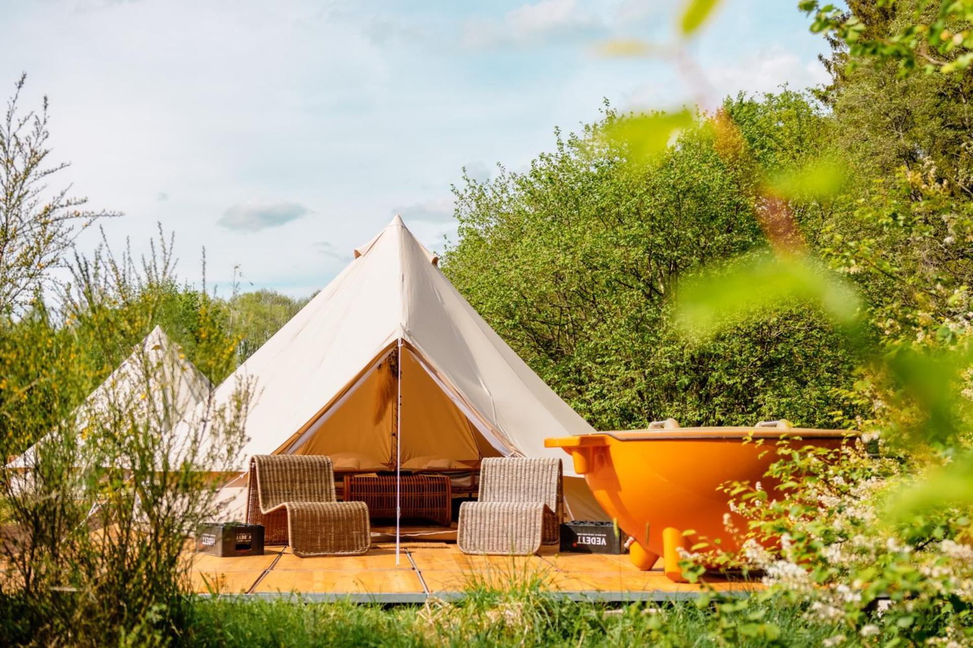 Daft Hotel & Glamping Malmedy Bagian luar foto